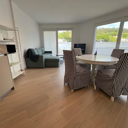 Punta Dos Prados Con Amplia Terraza Y Piscina Apartman
