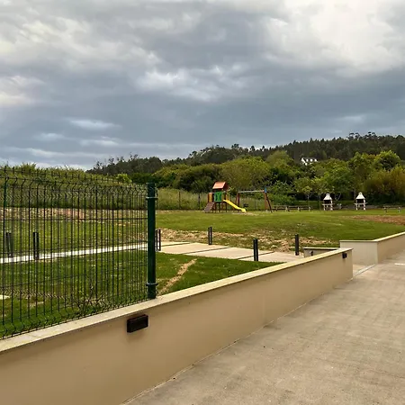 Punta Dos Prados Con Amplia Terraza Y Piscina